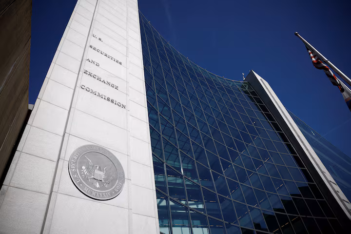 U.S. judge throws out NFT artists’ challenge to SEC