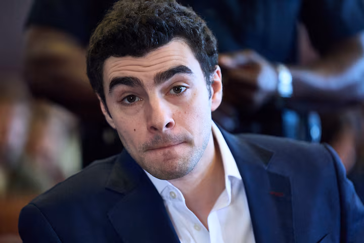 US judge bars death penalty for Luigi Mangione after dismissing federal murder charge